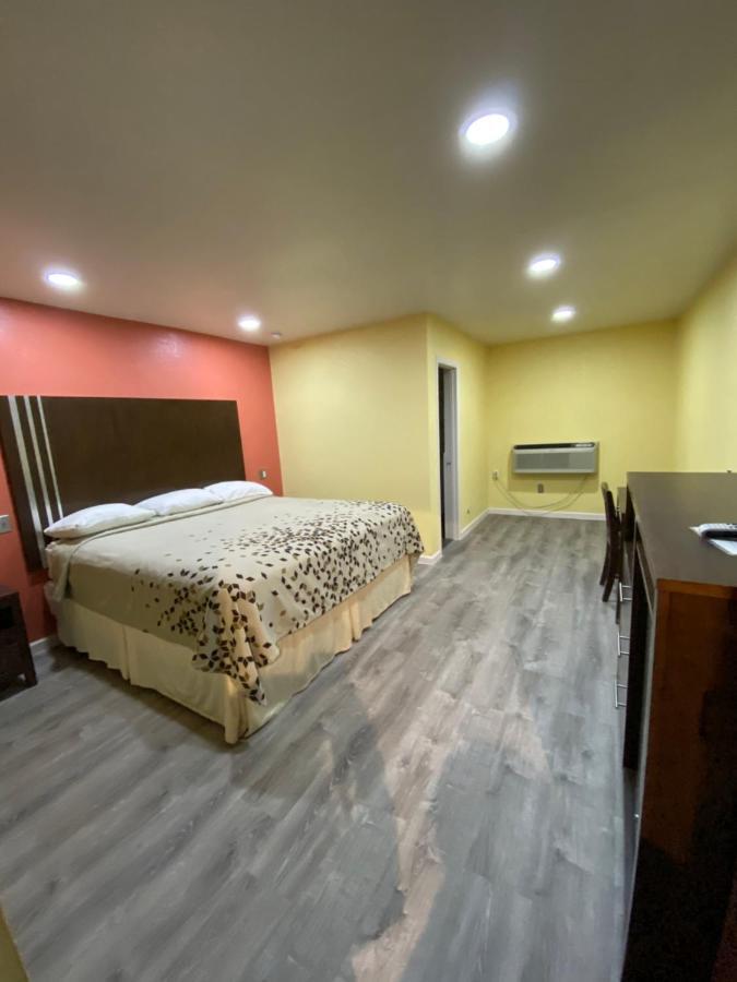 Budget Inn Артижа Екстериор снимка